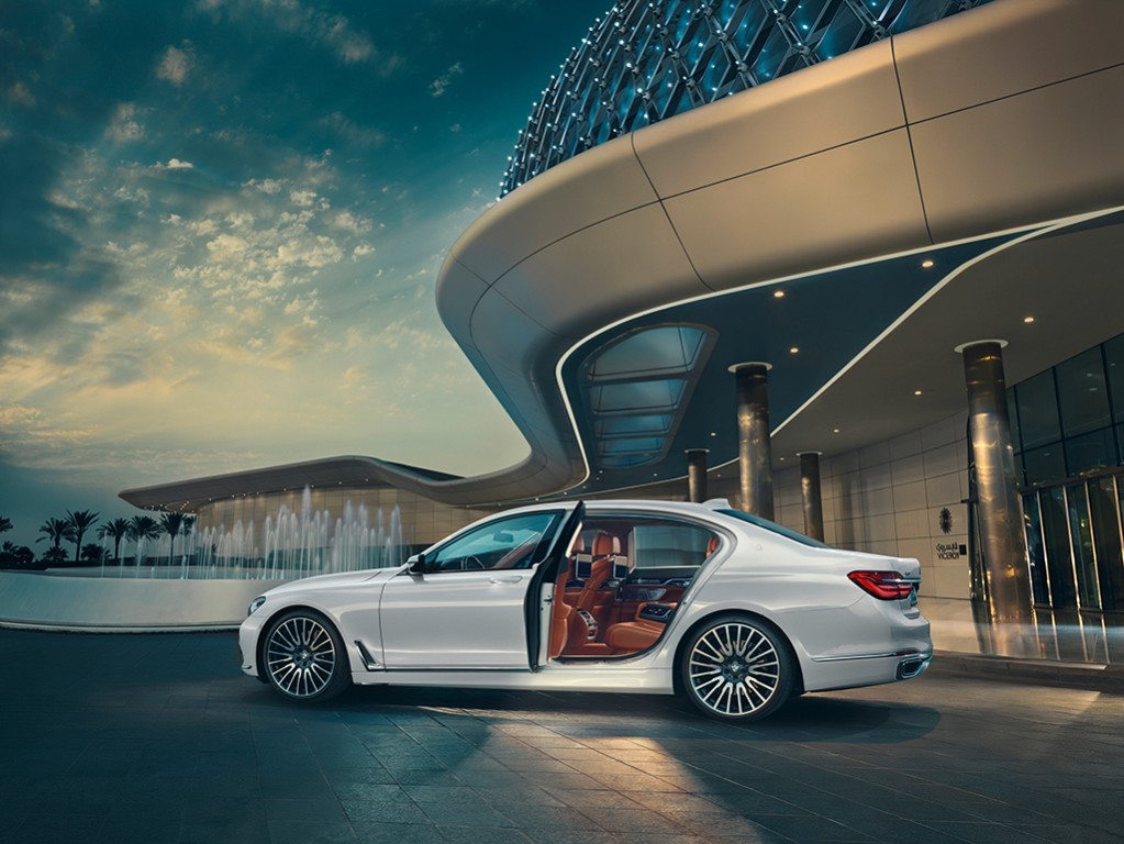2016 - BMW 750Li ‘THE SOLITAIRE EDITION’, foto 1