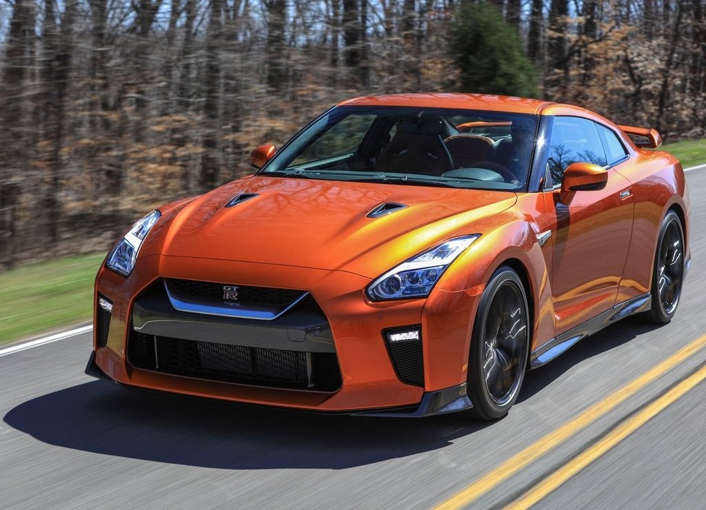 NISSAN GT-R, foto 5