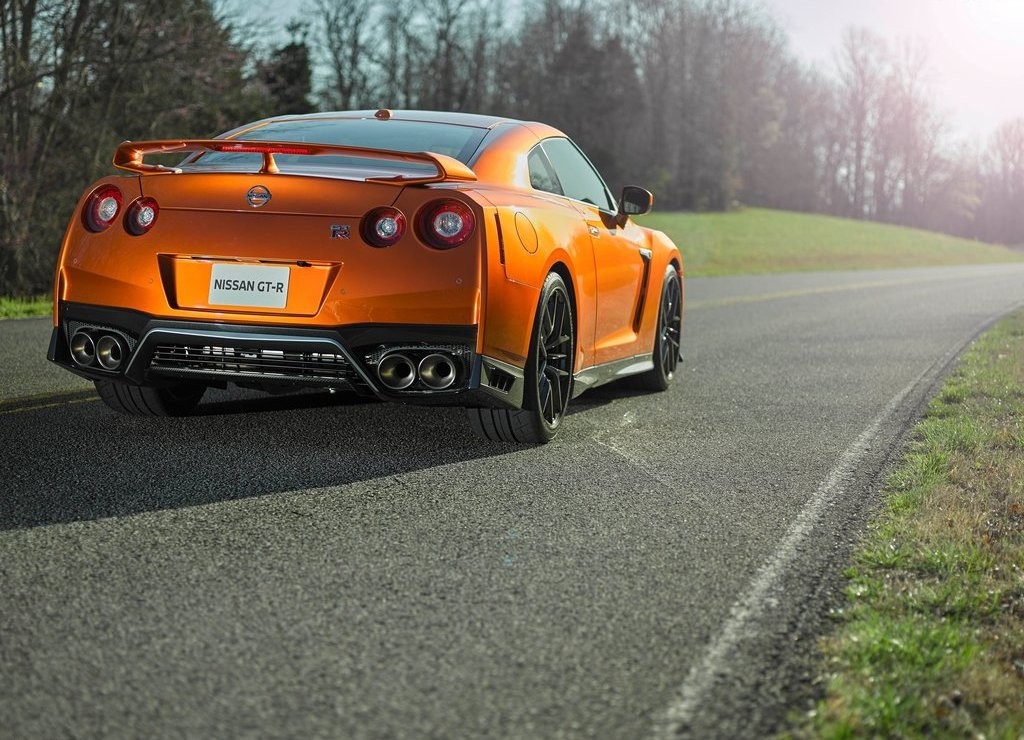 NISSAN GT-R, foto 14