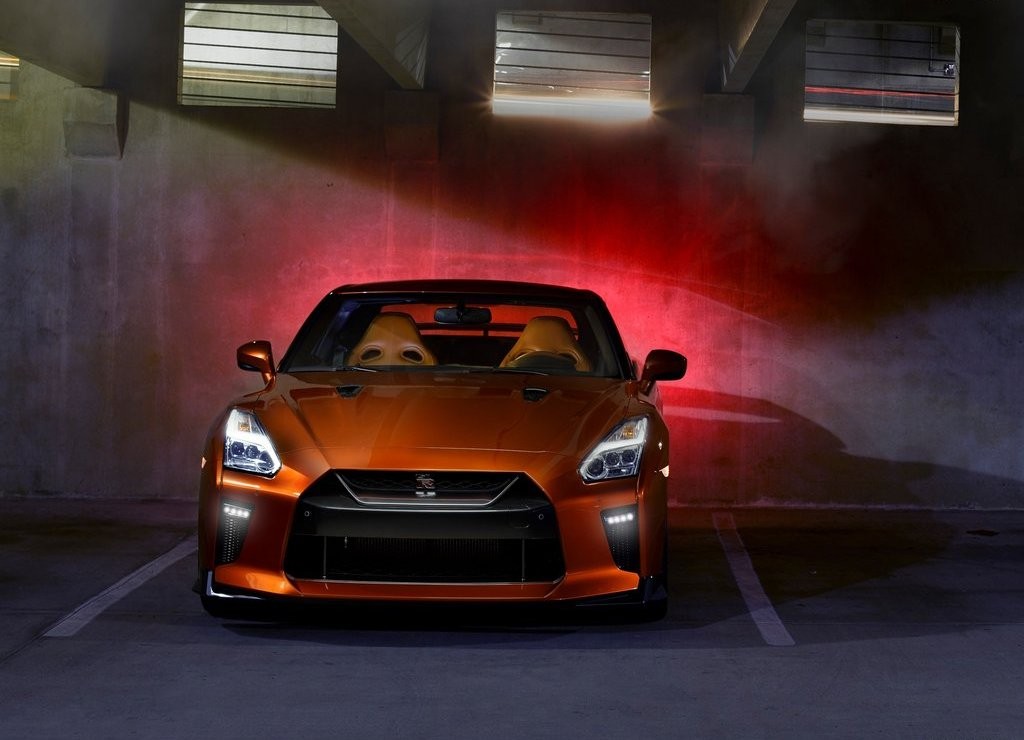 NISSAN GT-R, foto 18