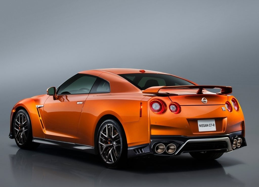 NISSAN GT-R, foto 26