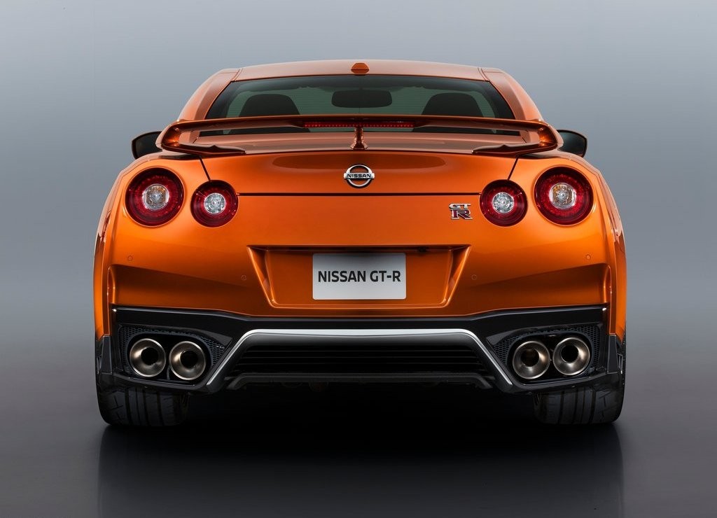 NISSAN GT-R, foto 29
