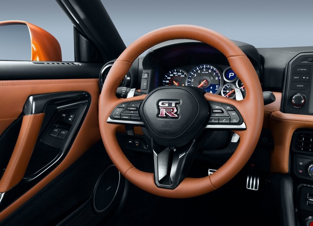 NISSAN GT-R, foto 33