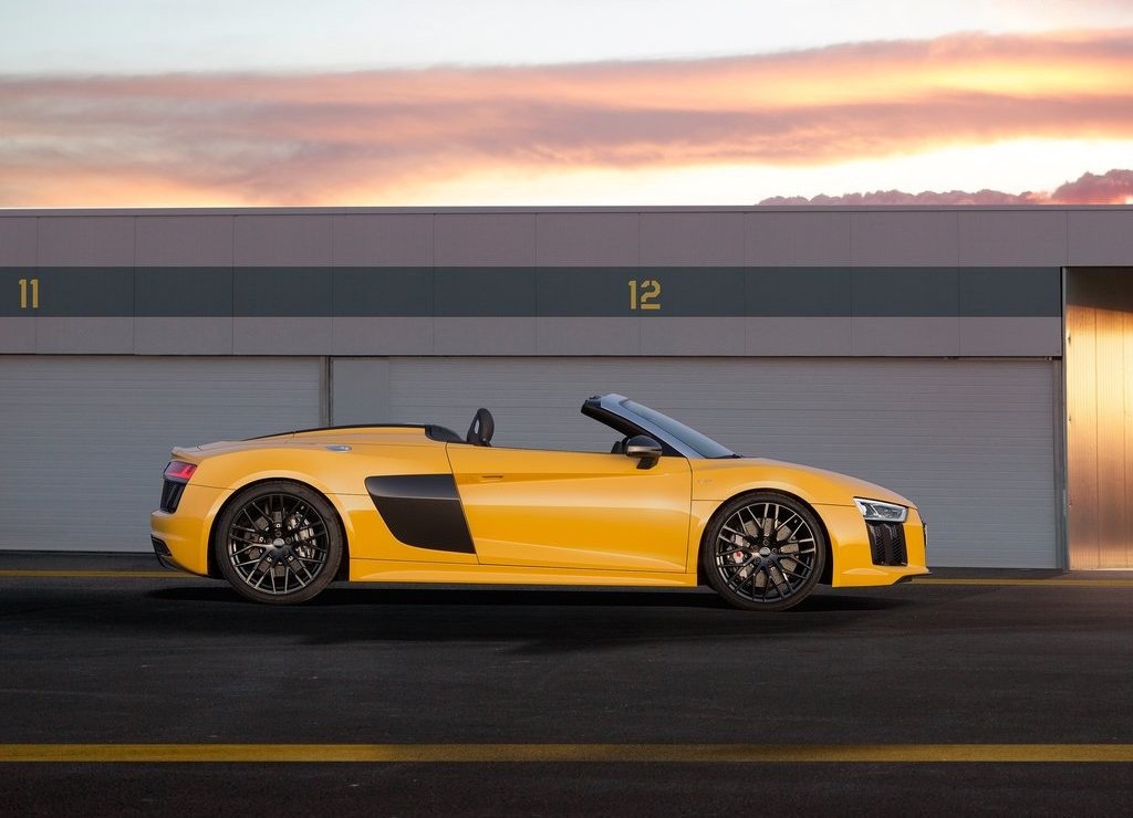 2017 - AUDI R8 SPYDER V10, foto 8