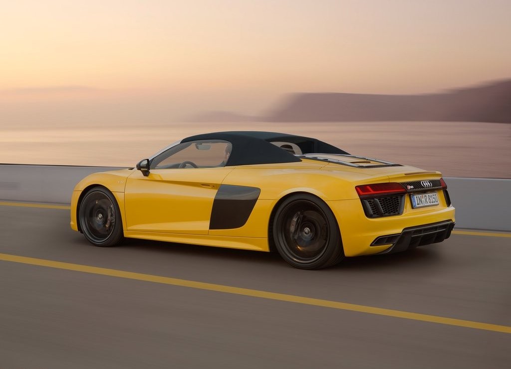 2017 - AUDI R8 SPYDER V10, foto 19