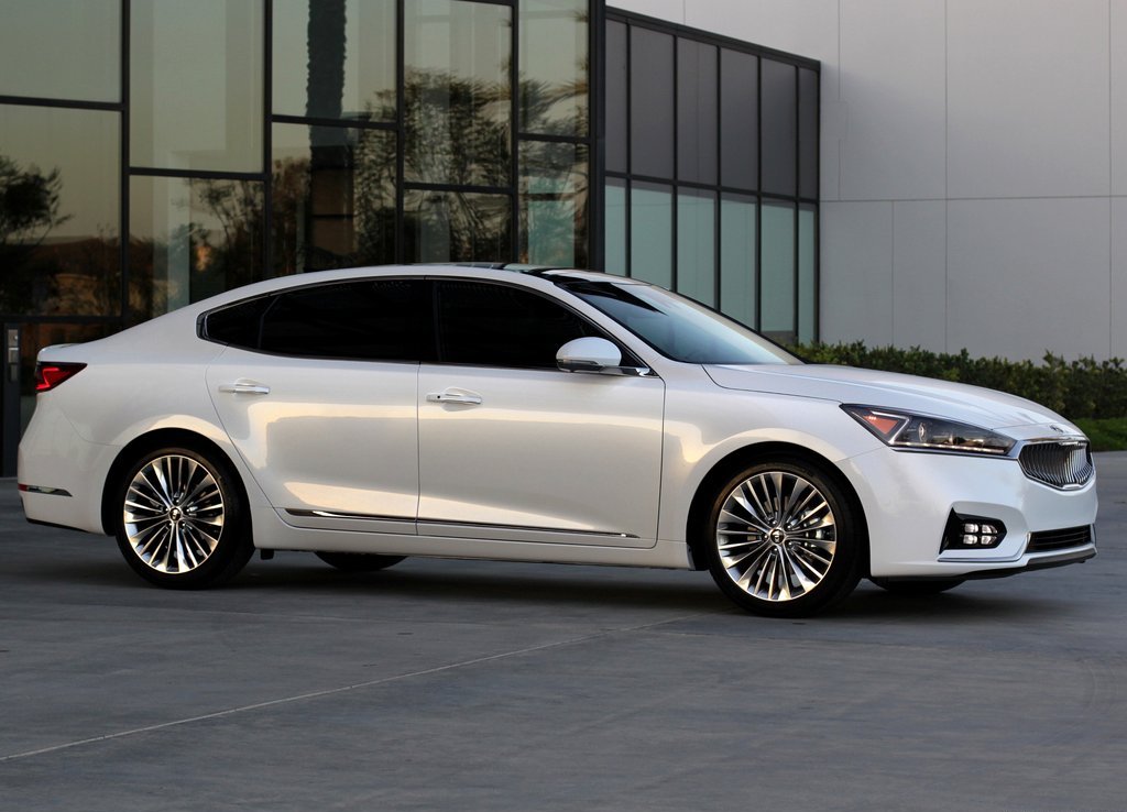 2017 - KIA CADENZA, foto 27