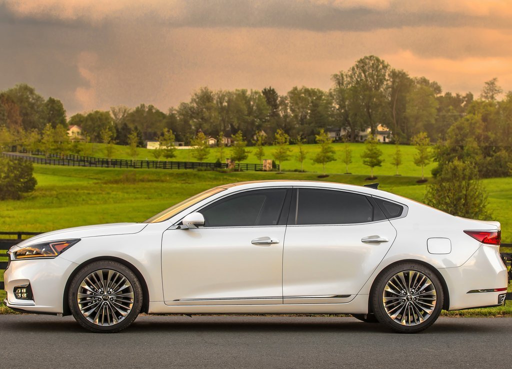 2017 - KIA CADENZA, foto 30