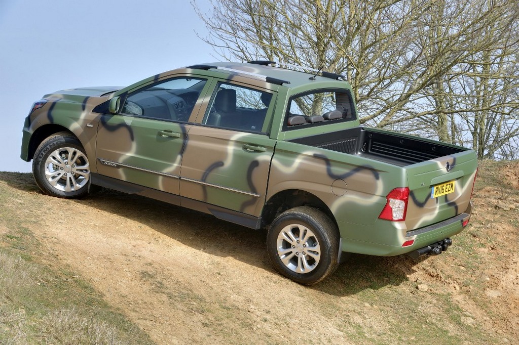 SSANGYONG KORANDO SPORTS DMZ, foto 4