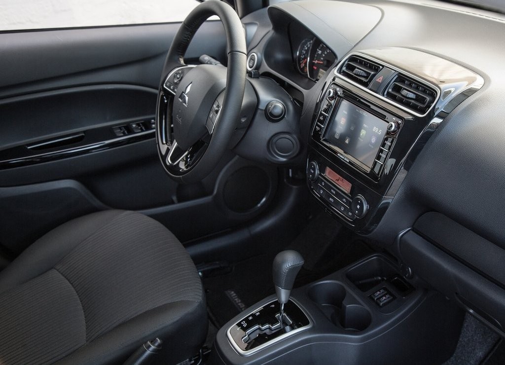 MITSUBISHI MIRAGE G4, foto 19