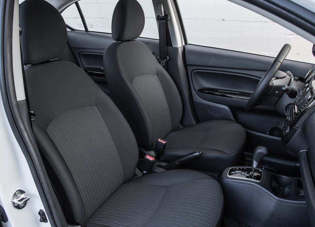 MITSUBISHI MIRAGE G4, foto 20