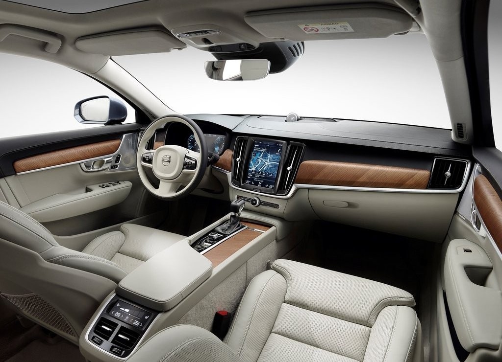2017 - VOLVO V90, foto 21