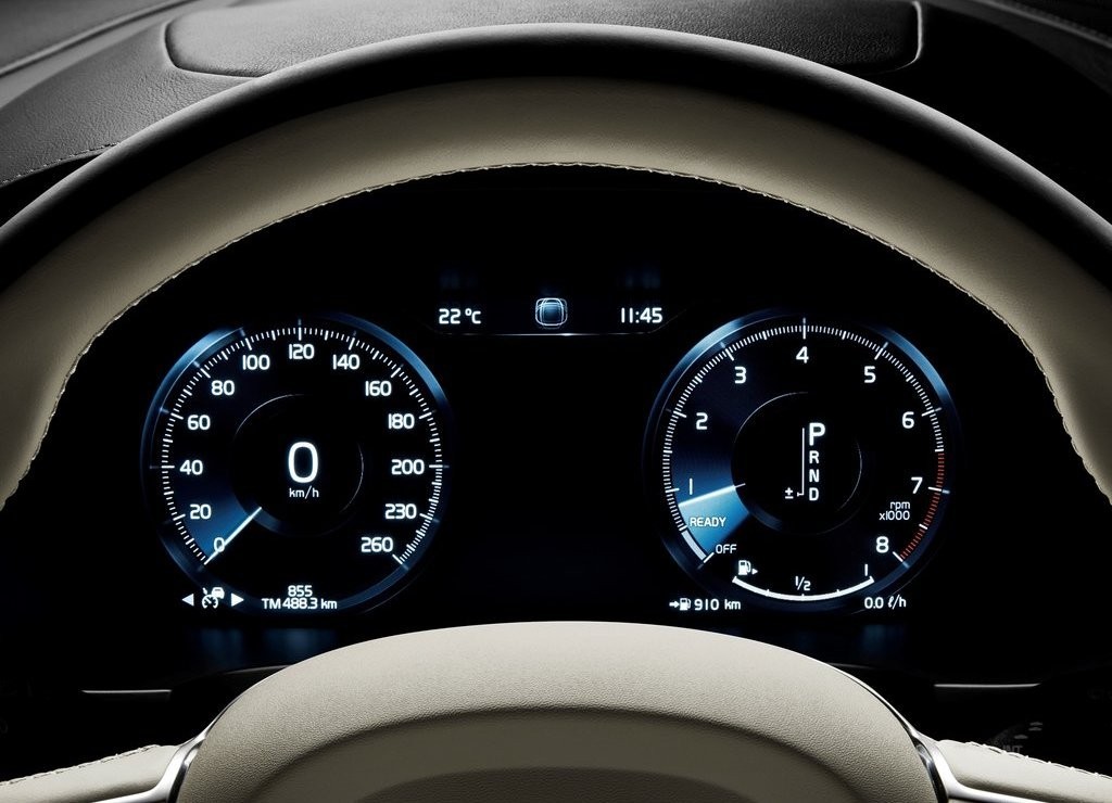 2017 - VOLVO V90, foto 26