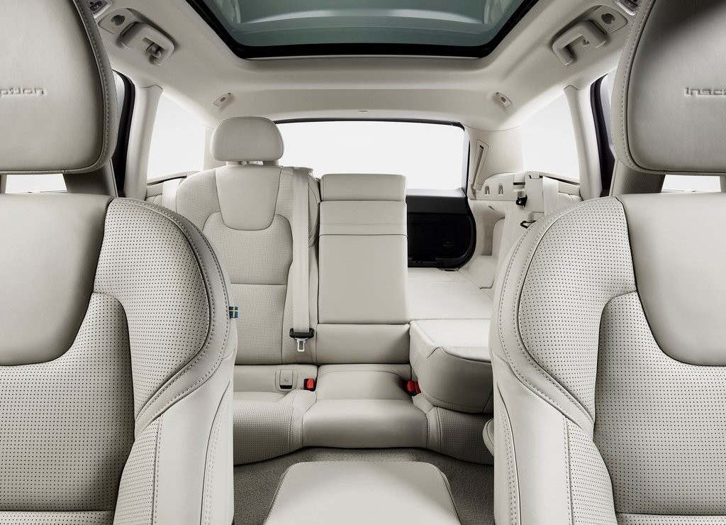 2017 - VOLVO V90, foto 28