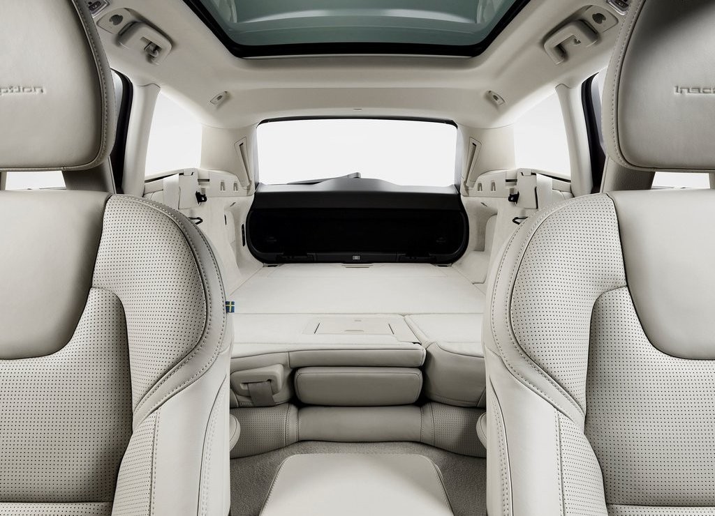 2017 - VOLVO V90, foto 30
