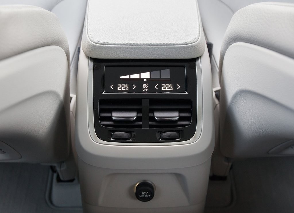 2016 - VOLVO XC90 T8 TWIN ENGINE PLUG-IN HYBRID, foto 86