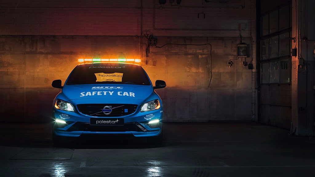 2016 - VOLVO V60 POLESTAR WTCC SAFETY CAR, foto 1