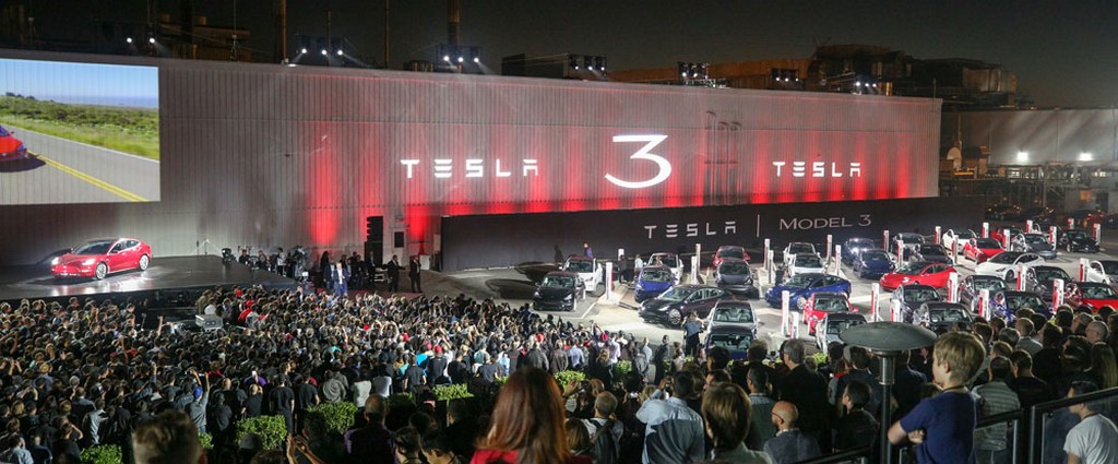 TESLA MODEL 3, foto 20