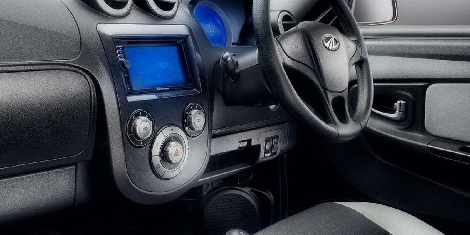 2016 - MAHINDRA e2o, foto 11