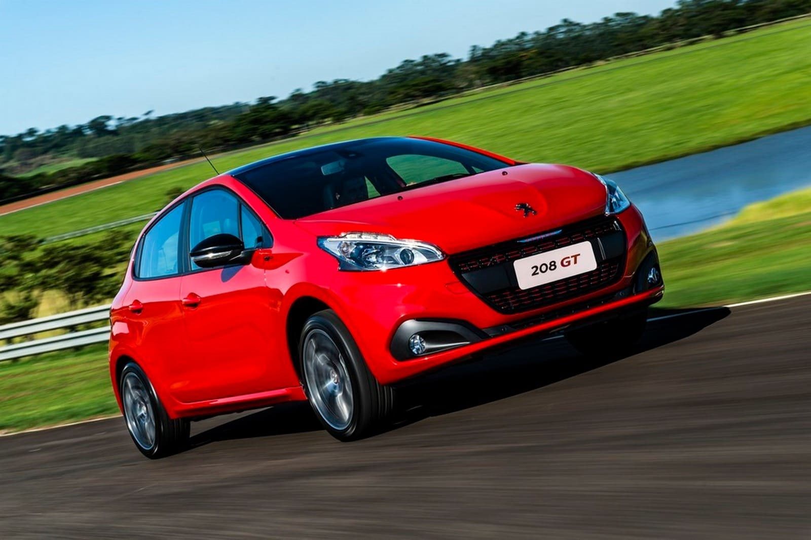PEUGEOT 208, foto 18