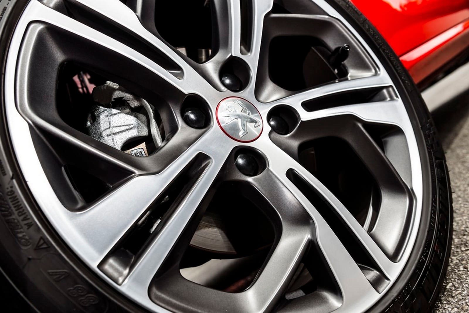 PEUGEOT 208, foto 38