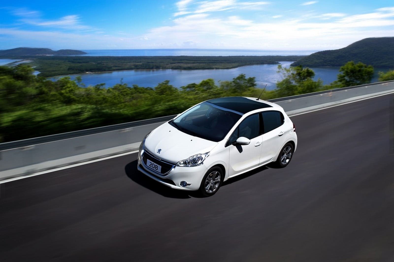 PEUGEOT 208, foto 61