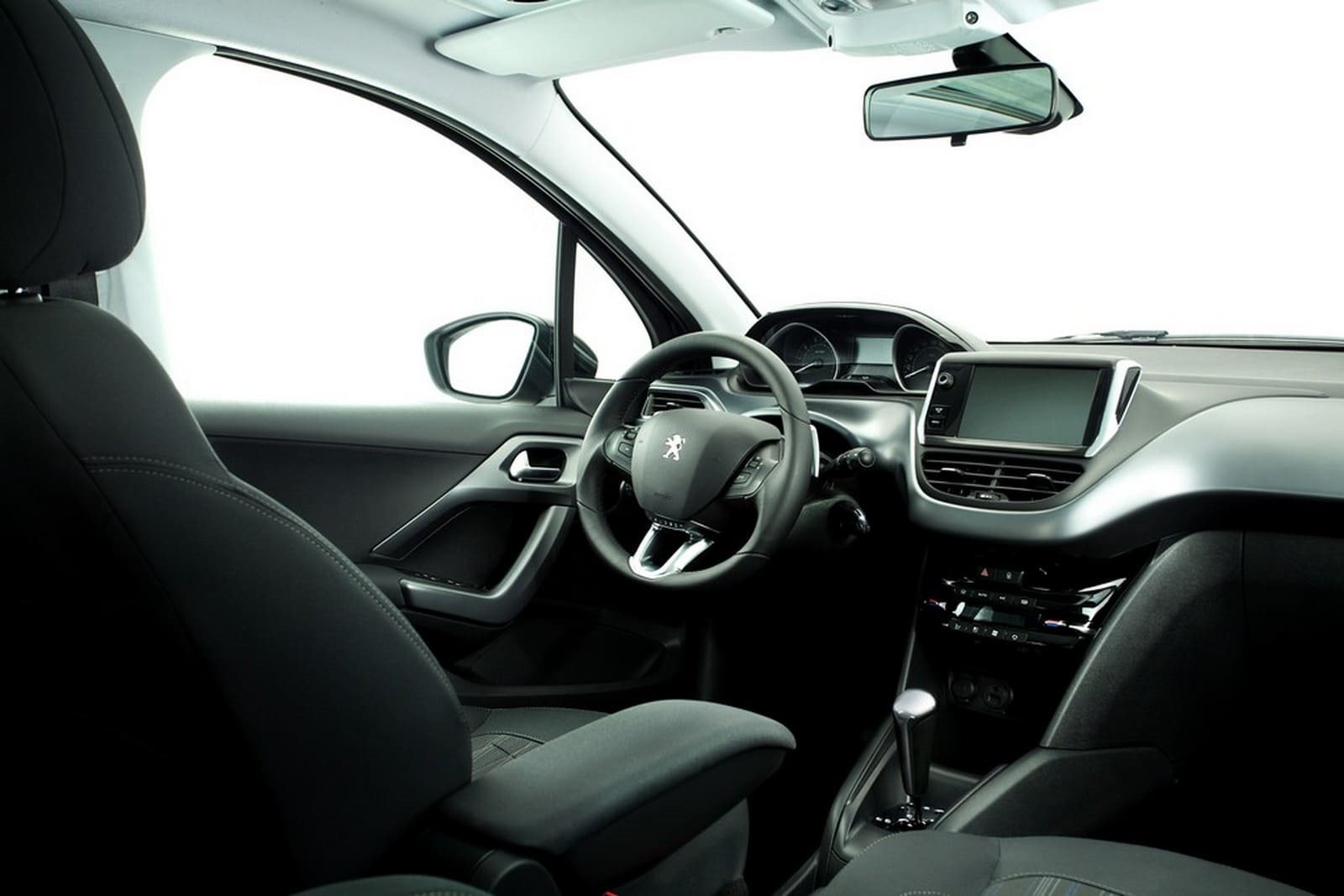 PEUGEOT 208, foto 68