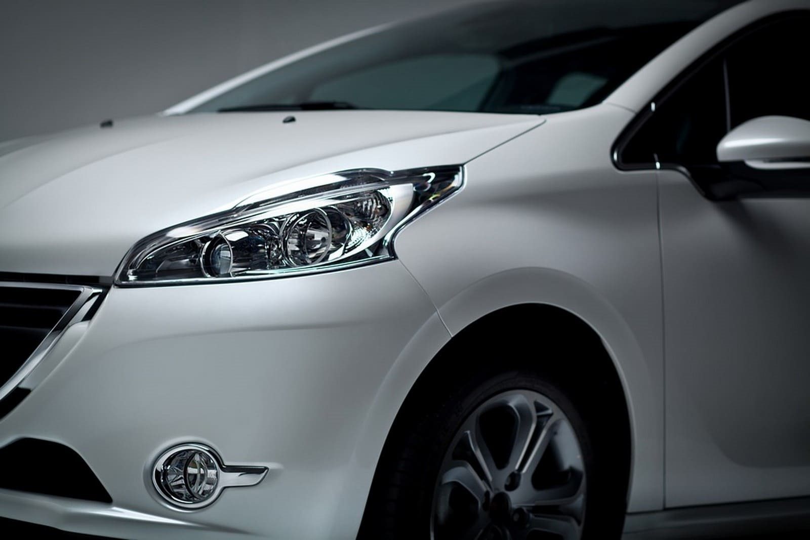 PEUGEOT 208, foto 92
