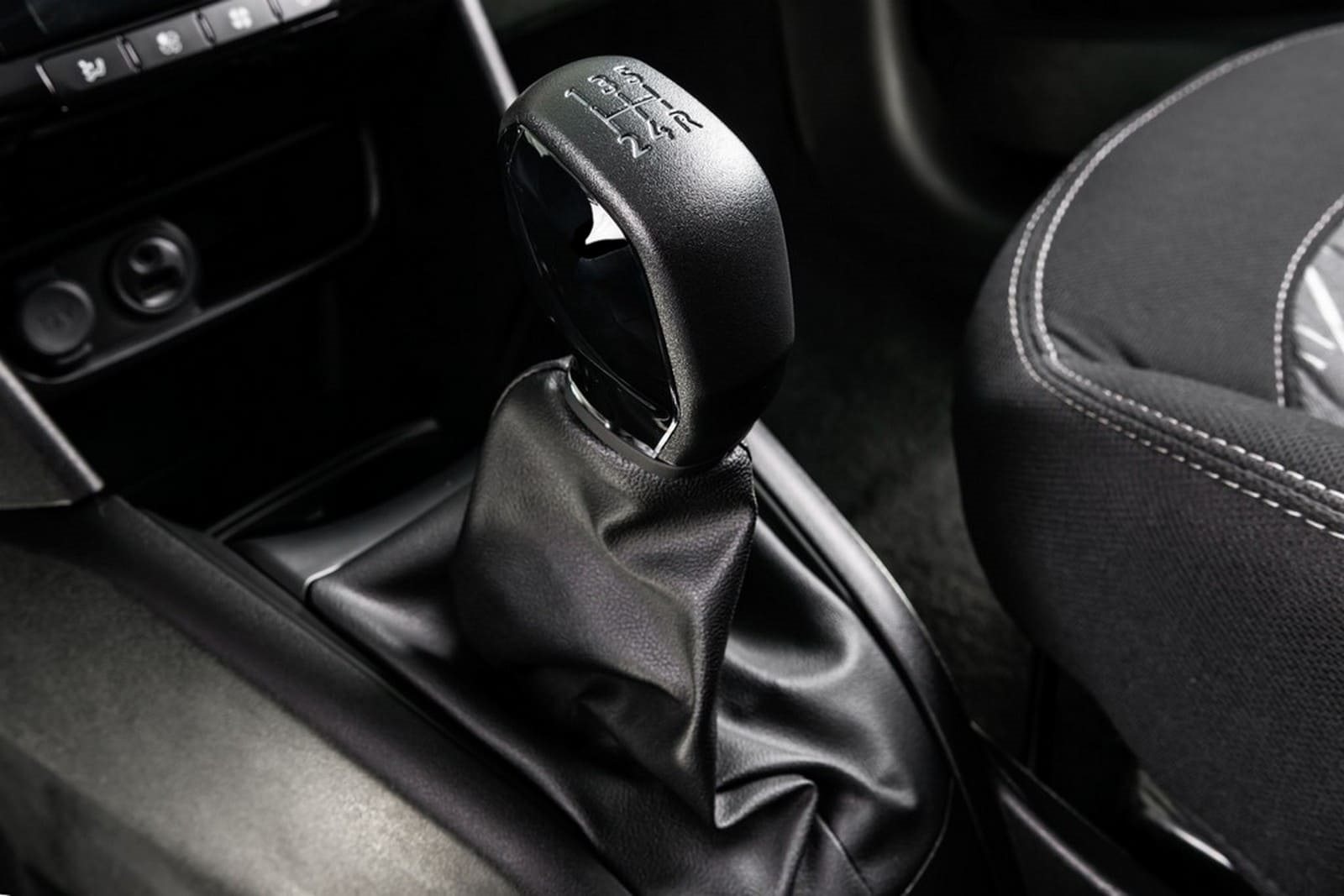 PEUGEOT 208, foto 108