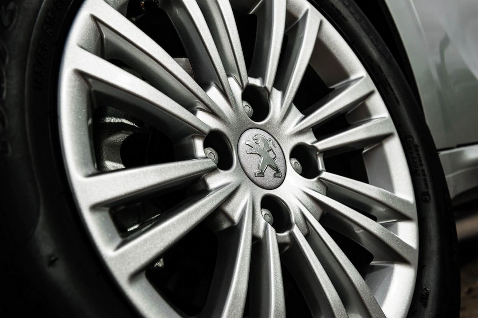 PEUGEOT 208, foto 112