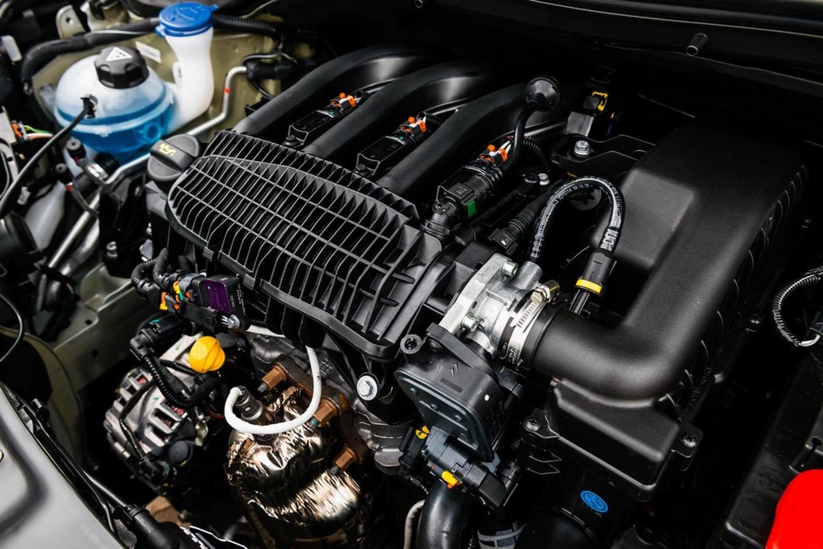 PEUGEOT 208, foto 116