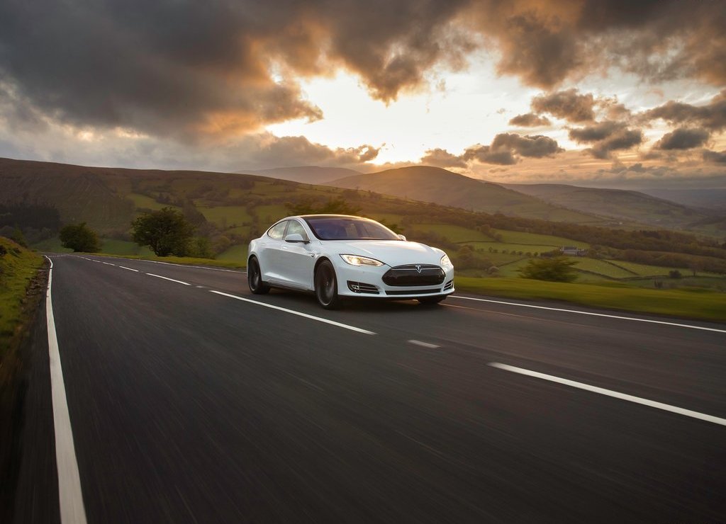 2013 - TESLA MODEL S UK VERSION, foto 47