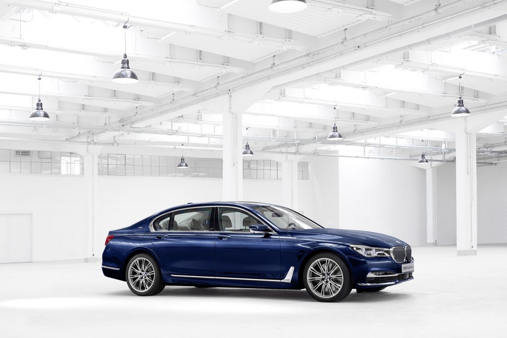 2016 - BMW 7 SERIES INDIVIDUAL 'THE NEXT 100 YEARS' LIMITED EDITION, foto 1