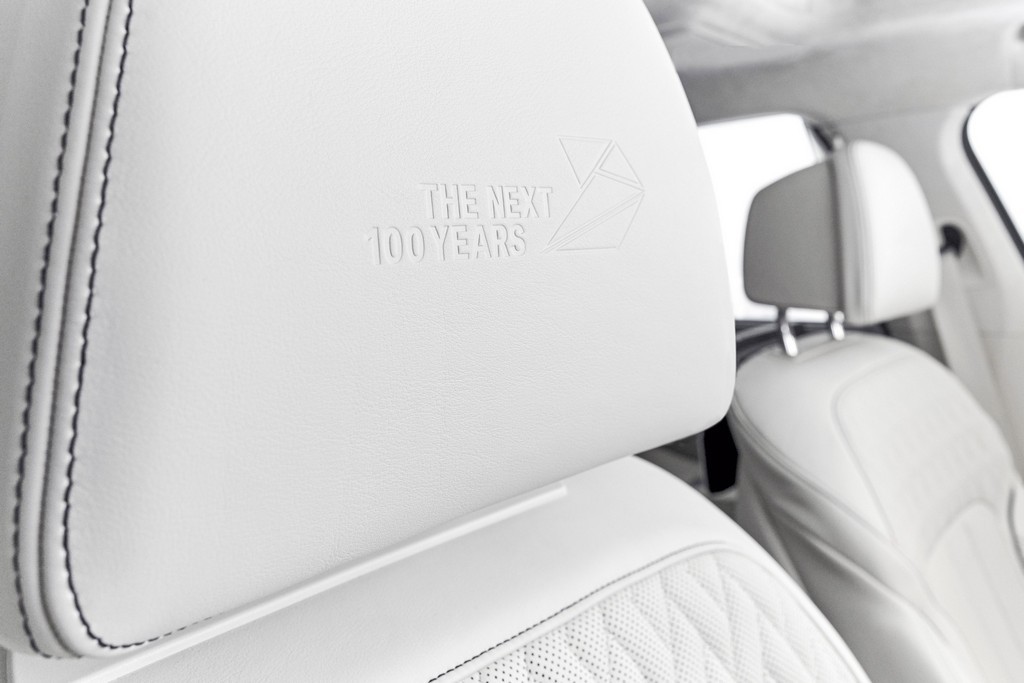 2016 - BMW 7 SERIES INDIVIDUAL 'THE NEXT 100 YEARS' LIMITED EDITION, foto 11