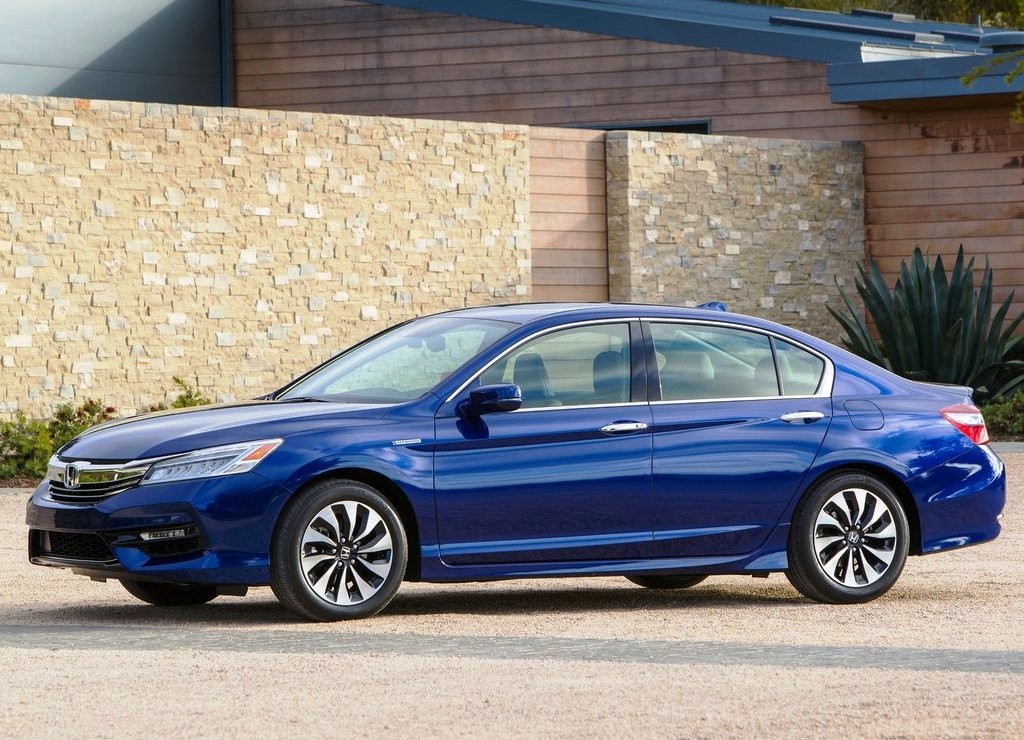 HONDA ACCORD HYBRID, foto 9