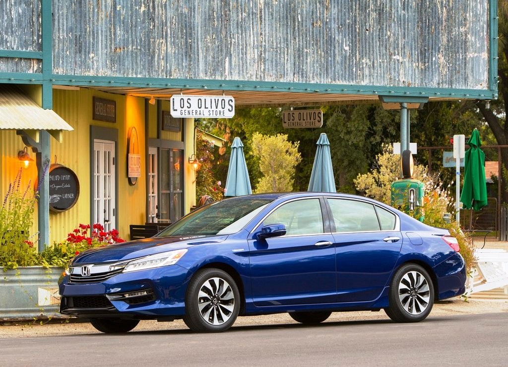 HONDA ACCORD HYBRID, foto 10