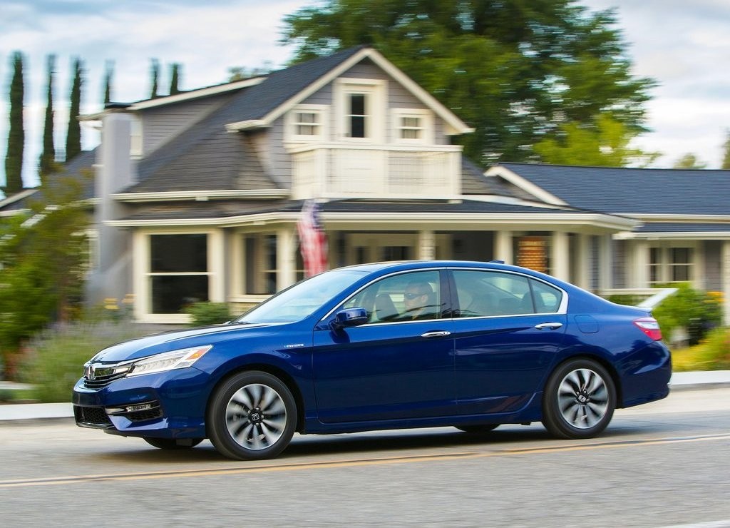HONDA ACCORD HYBRID, foto 14