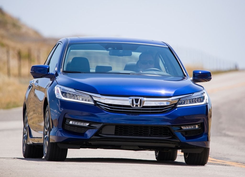 HONDA ACCORD HYBRID, foto 26