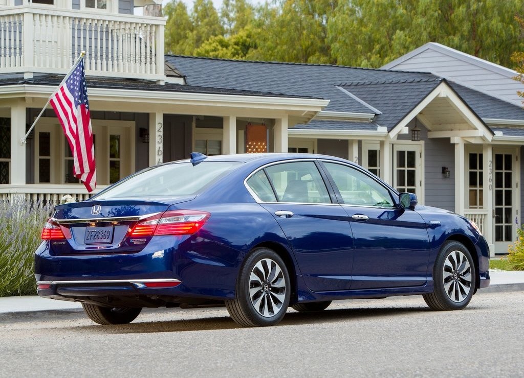 HONDA ACCORD HYBRID, foto 30