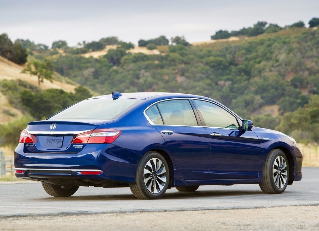 HONDA ACCORD HYBRID, foto 33