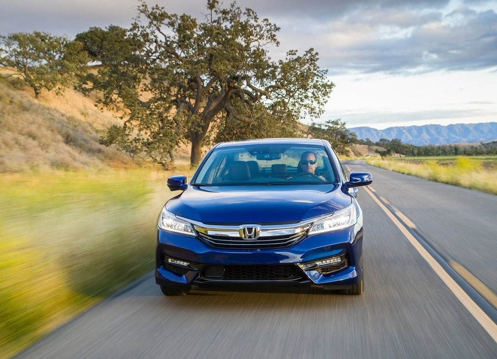 HONDA ACCORD HYBRID, foto 43