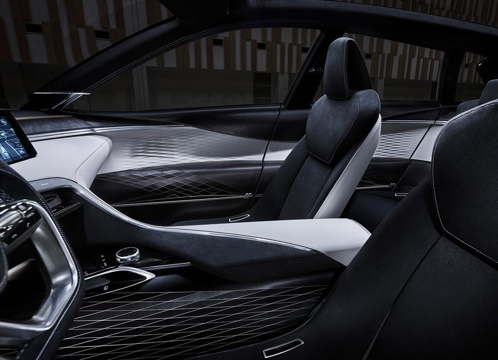 2016 - INFINITI QX SPORT INSPIRATION CONCEPT, foto 14
