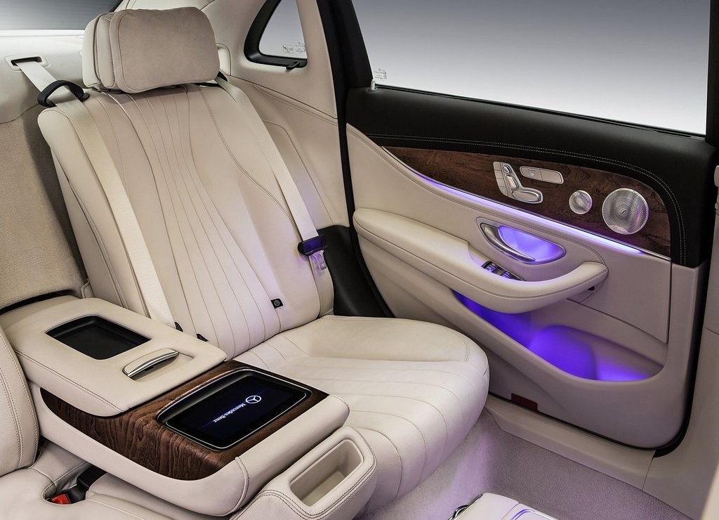 2017 - MERCEDES-BENZ E CLASS L, foto 9