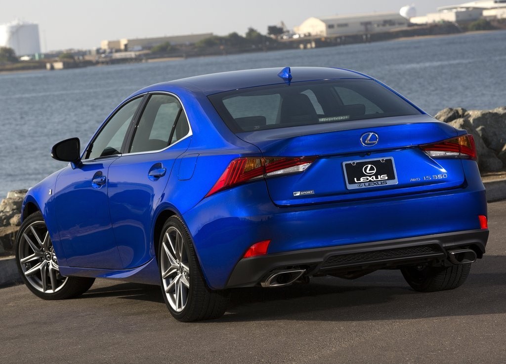 2017 - LEXUS IS, foto 17