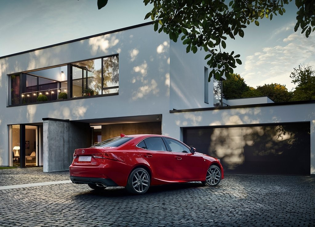 2017 - LEXUS IS, foto 19