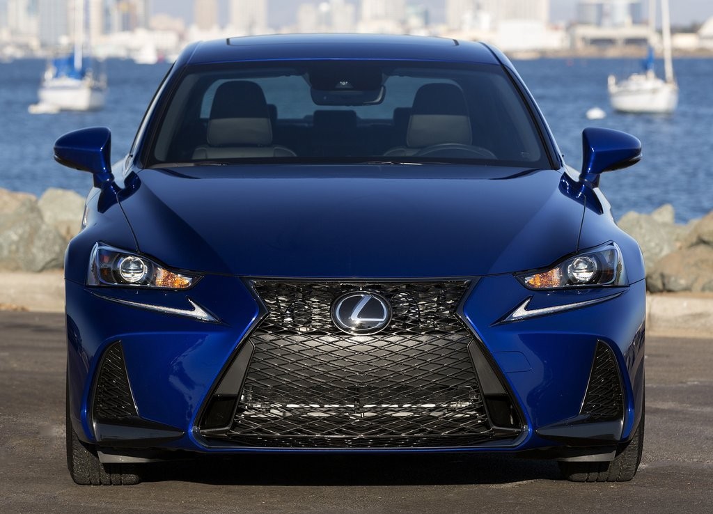 2017 - LEXUS IS, foto 23