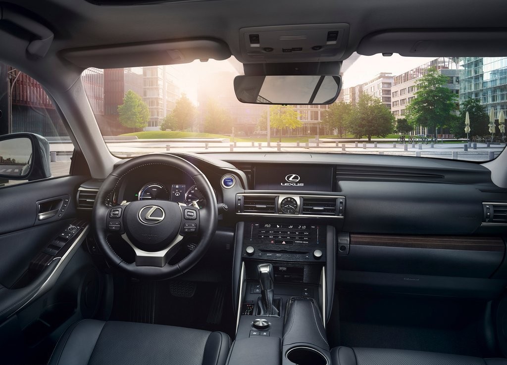 2017 - LEXUS IS, foto 37