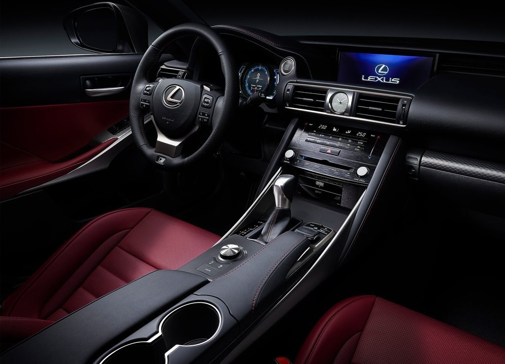 2017 - LEXUS IS, foto 39