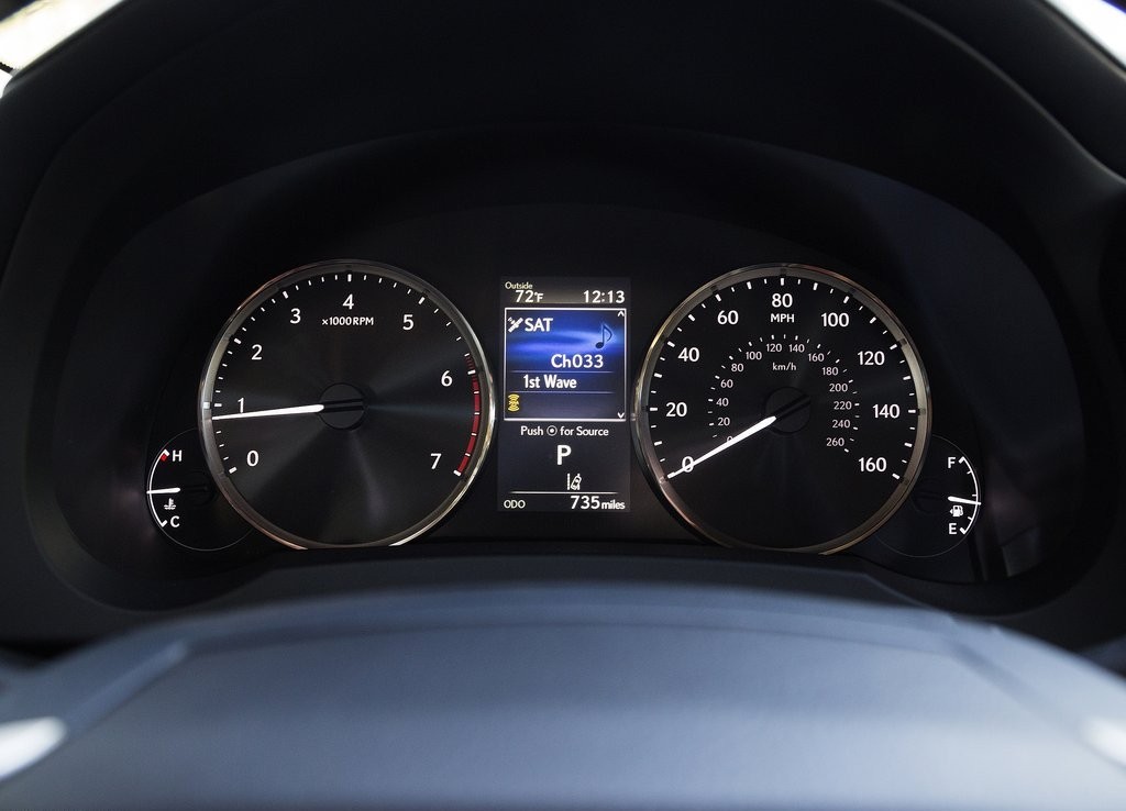2017 - LEXUS IS, foto 43