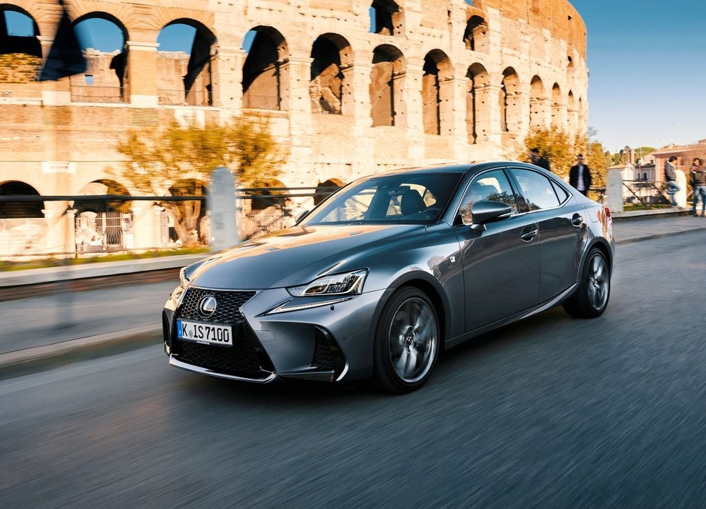 2017 - LEXUS IS, foto 76
