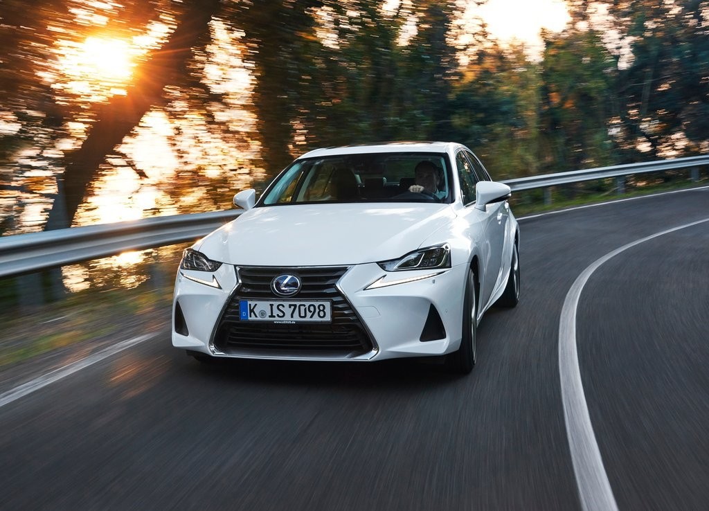 2017 - LEXUS IS, foto 92